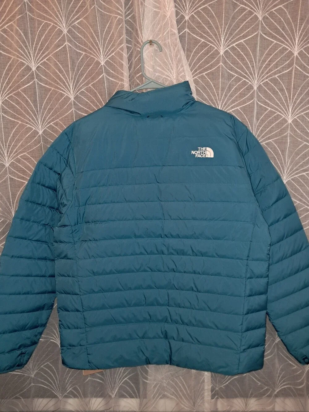 NWT The North Face brand Mens size large, minoqua, down jacket